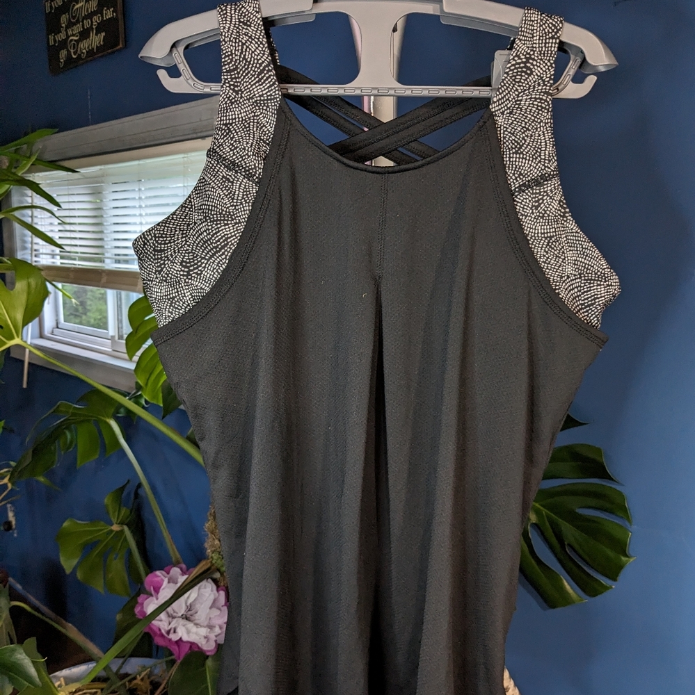 Jockey XL Workout Top